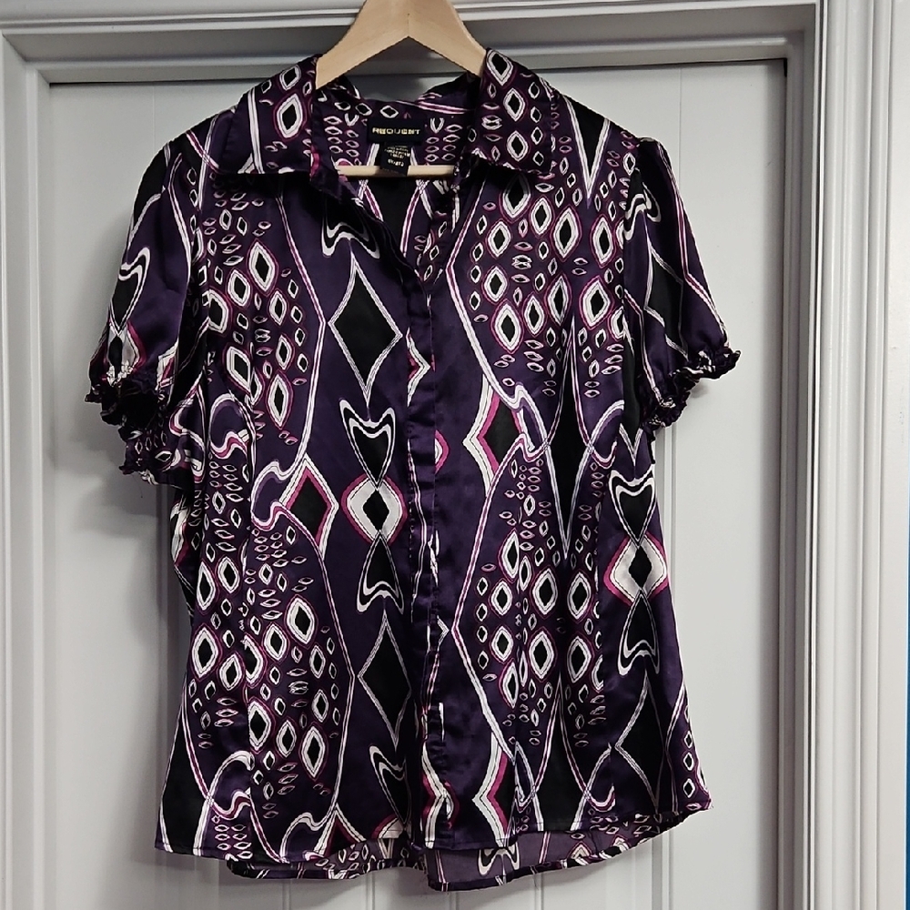 New York & Company Purple Patterned Button Down Shirt